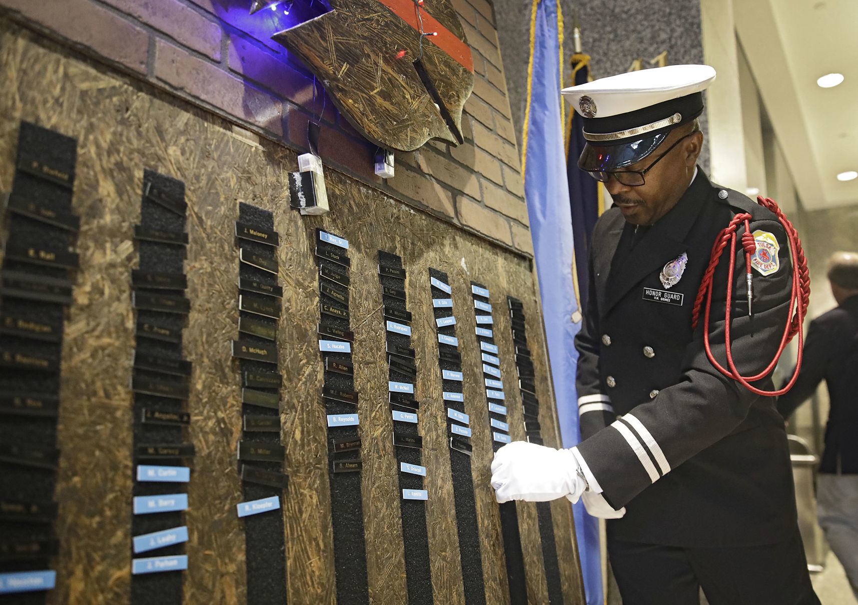 FIRST RESPONDERS CLIMB